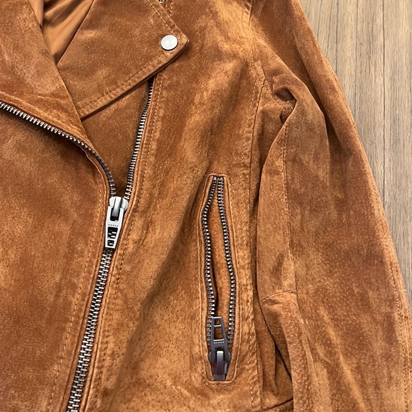 BLANKNYC Suede Moto Jacket - Picture 6 of 7